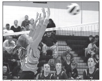 Marshladies Close In Two Sets, But Swept By Dodgeland