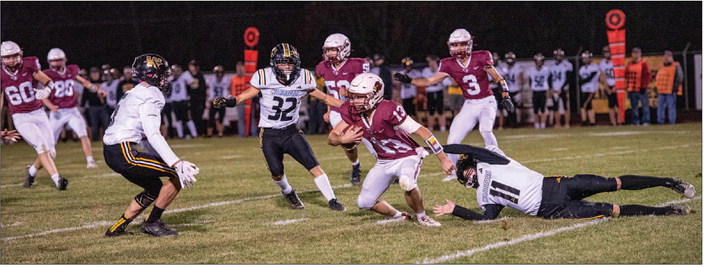 Cardinals Cruise Past Waupun 42-6 in  First-Round Playoff Victory